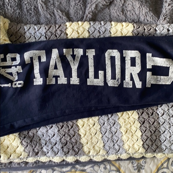 Taylor University Sweatpants! - Picture 2 of 2